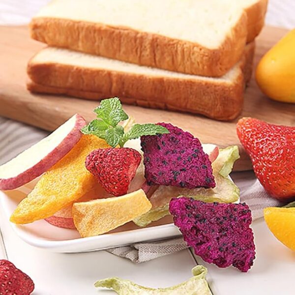 Assorted Freeze-Dried Fruit Mix, Strawberry, Dragon Fruit, Starfruit, Mixed Fruits Snack Pack